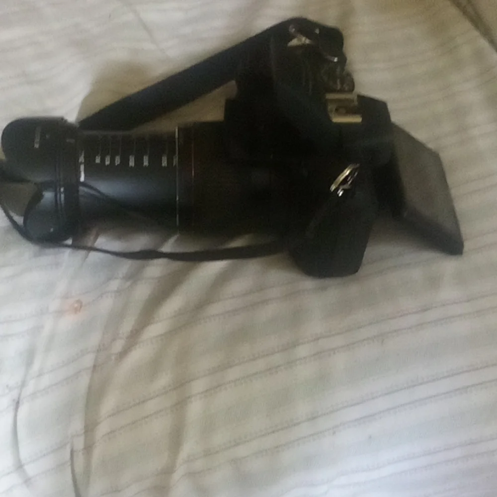 Fujifilm Finepix HS20 EXR 24-750 MM. 30X.